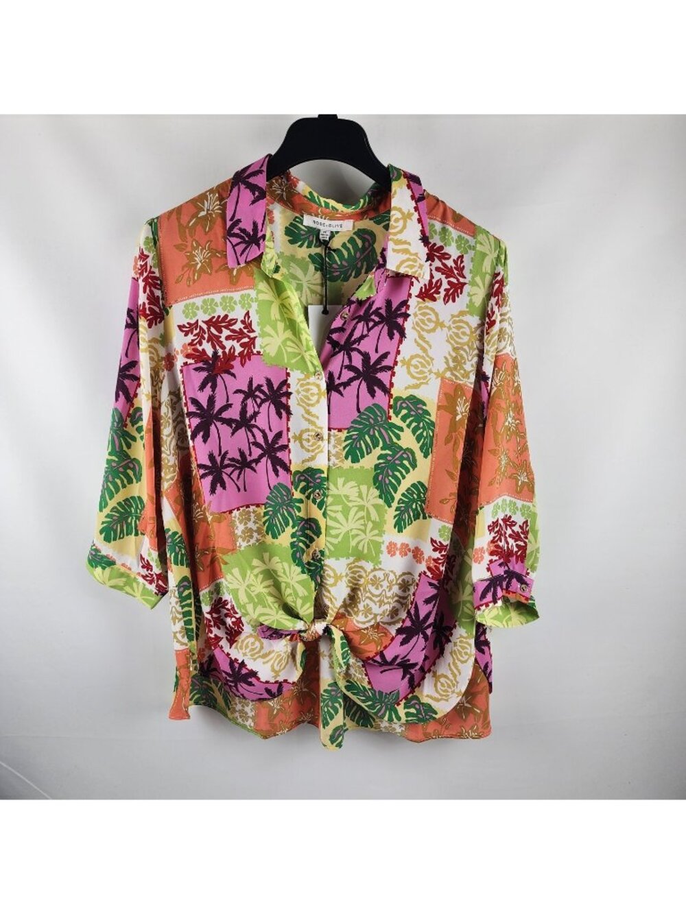 Rose + Olive Blouse Womens Plus 2X Multi Floral Hawaiian Blouse 3/4 Sleeve NWT